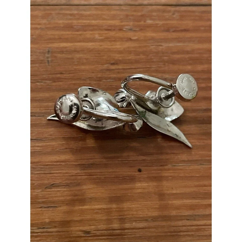 Star Art Vintage Sterling Silver Flower Brooch & Screw Back Earring Jewelry Set